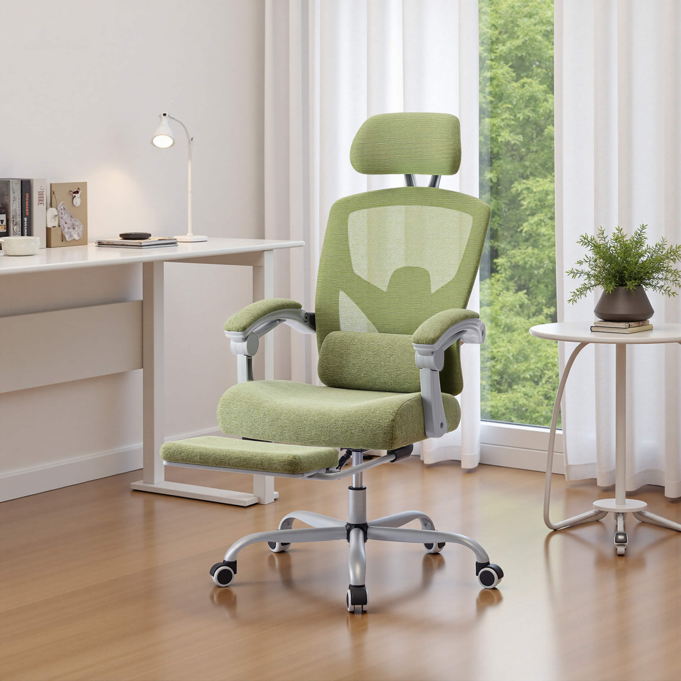 Office Chair with Lumbar Extendable Pedal