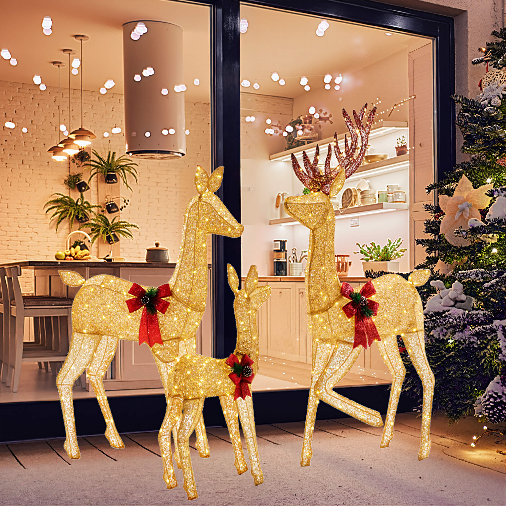 Illuminated Reindeer Trio - Outdoor Christmas Decor