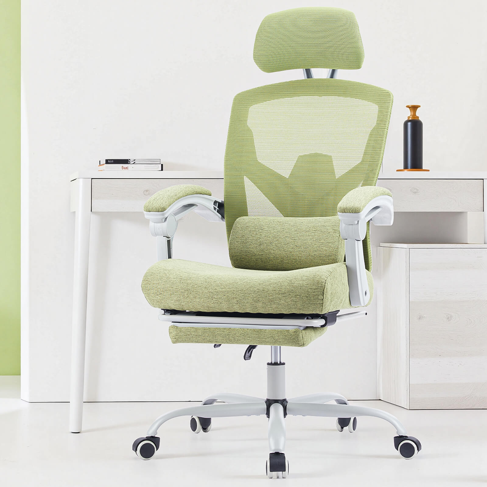 Office Chair with Lumbar Extendable Pedal